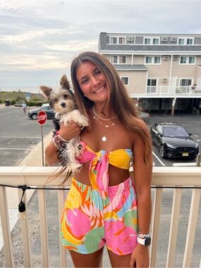 Show Me Your Mumu Set!
Parker Button Down + Hendrix
Shorts + Crop Top SMALL